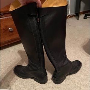 Women’s horseback riding boots
